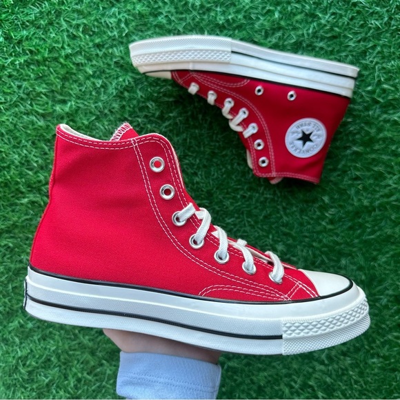 🎁Converse Chuck 70 Hi Enamel Red - Picture 5 of 11